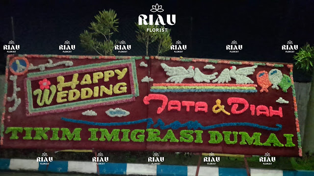 galeri jasa papan bunga duka cita pernikahan wedding wisuda pelantikan serah terima jabatan ulang tahun Arengka Pekanbaru riau florist